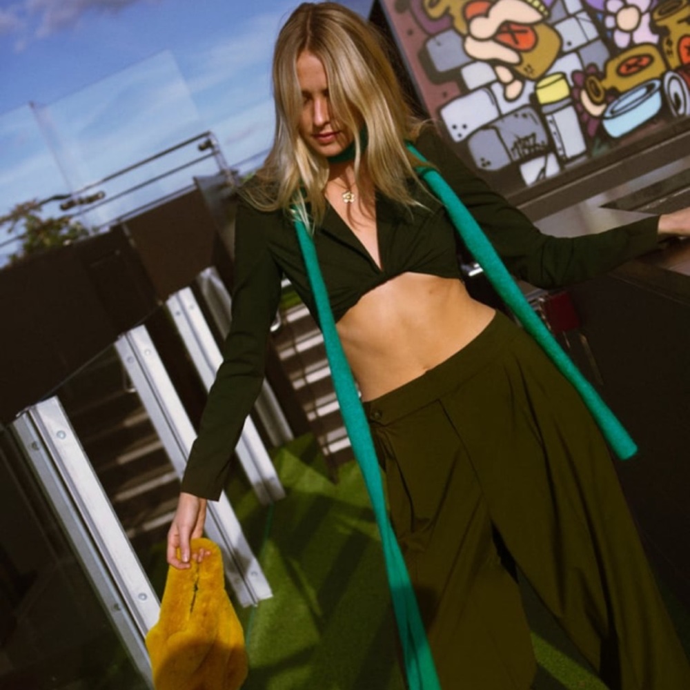 Zara knitted crop top in dark khaki